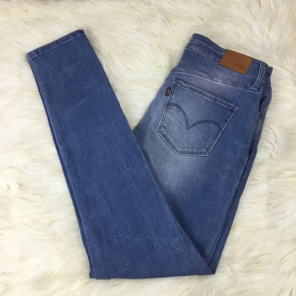 Levi’s High Rise Skinny Jeans